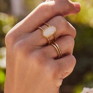 KENDRA SCOTT Elyse Gold Ring in Iridescent Drusy. Size 6